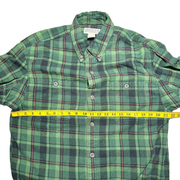 Duluth Trading Co. | Men | Green Plaid Flannel LS Button Front Shirt | Medium - Picture 4 of 10